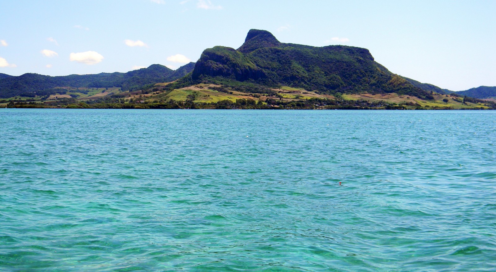 Excursion pour l'ile aux Cerfs en bateau rapide